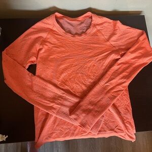 Lululemon swift run long sleeve run length top
